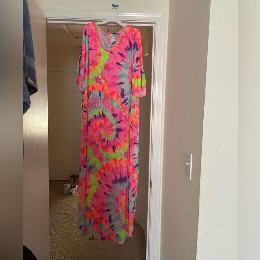 Colorful Tie-Dye Maxi Dress